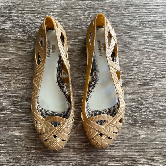 melissa jansowu Shoes - Miu Miu Gold Woven Flats